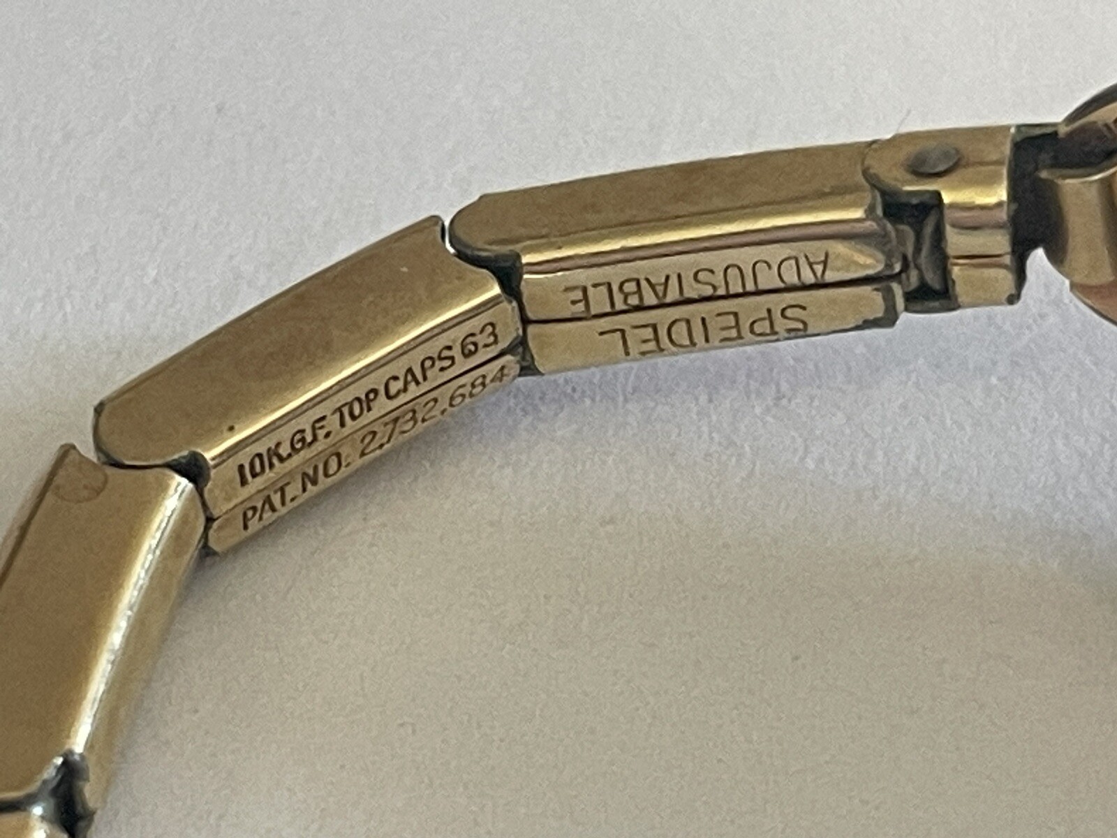 Swiss Simmons Oriental Watch Co. Speidel Watch Runs 🌺🌺