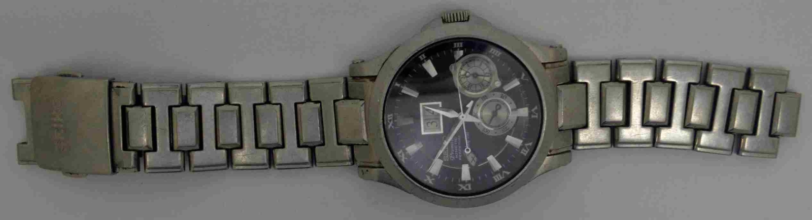 SEIKO Premier Kinetic Perpetual, Leap Year Edition. Ref: 7048-DAA0. For Service