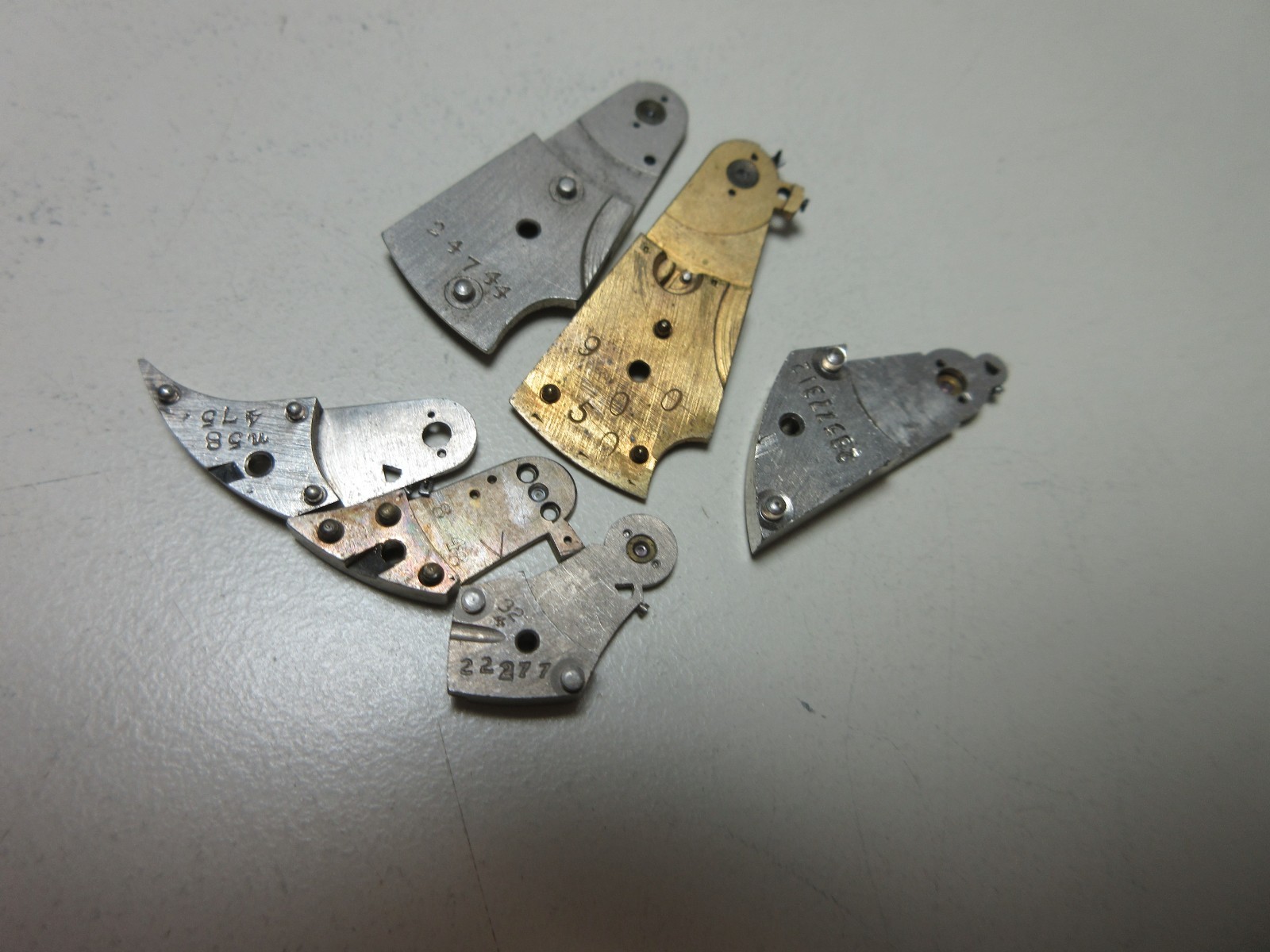 VTG LOT OF POCKET WATCH BALANCE COCKS BRIDGE WATCHMAKER REPLACEMENT PARTS #7