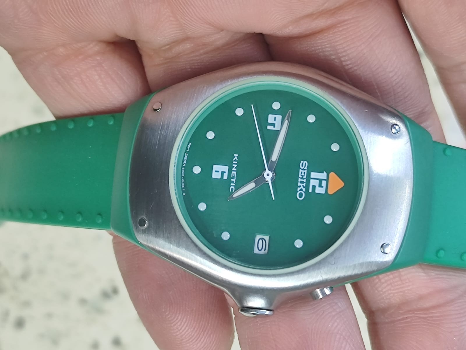 1995 Vintage Seiko Kinetic Blue Watch 5M42-0H09 Green Work need Battery USED