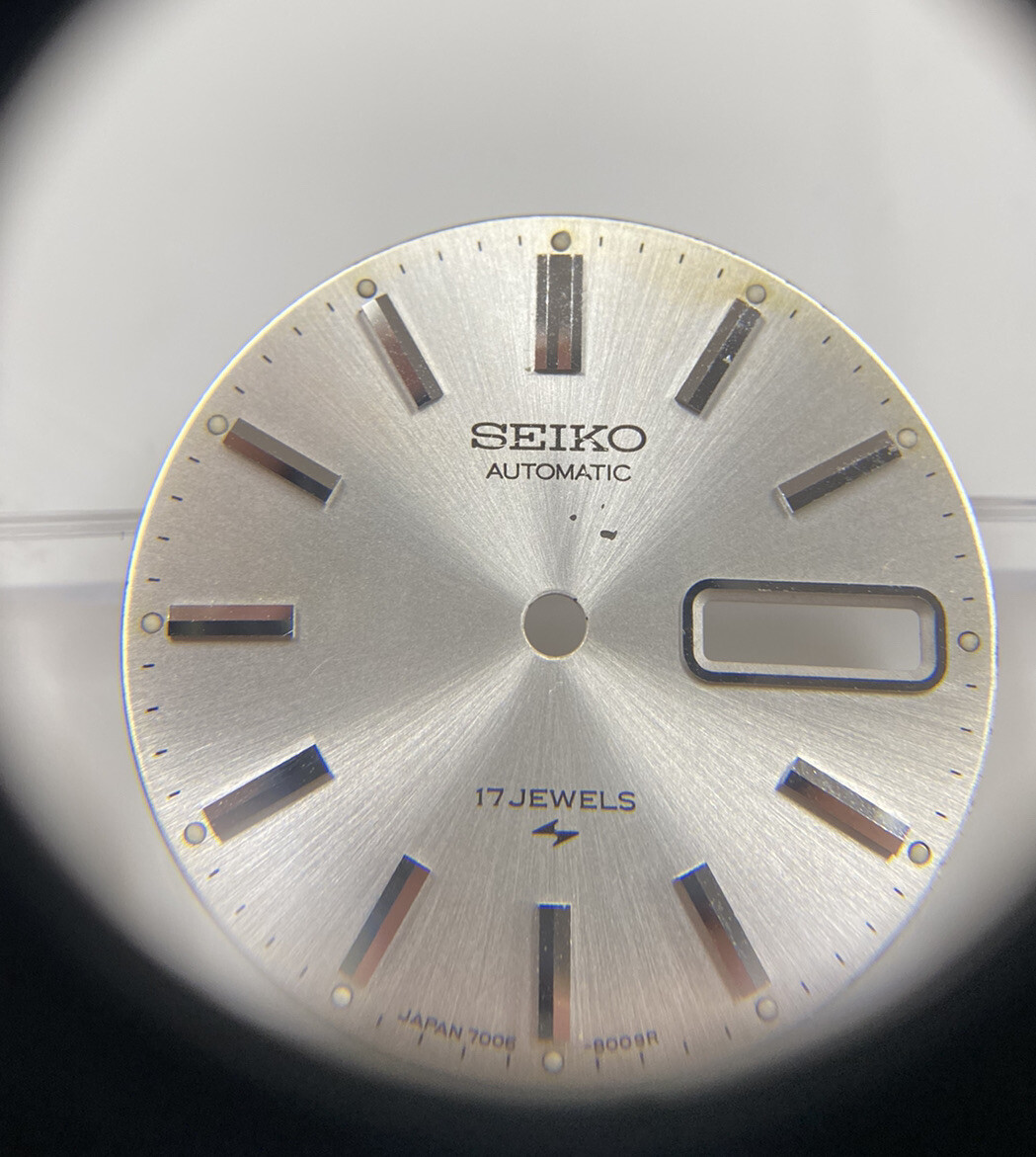 Genuine Seiko Automatic 17 Jewels Silver Dial Day/Date 7006-8009R 28.5mm