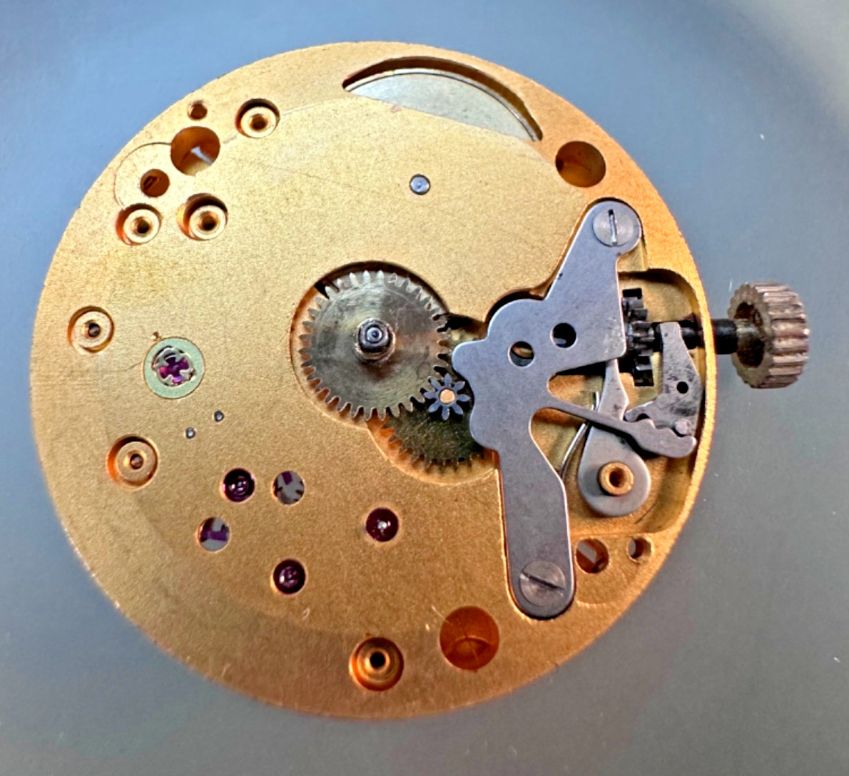 Smiths Deluxe 15 jewel Sub Second watch movement parts list (Incabloc)