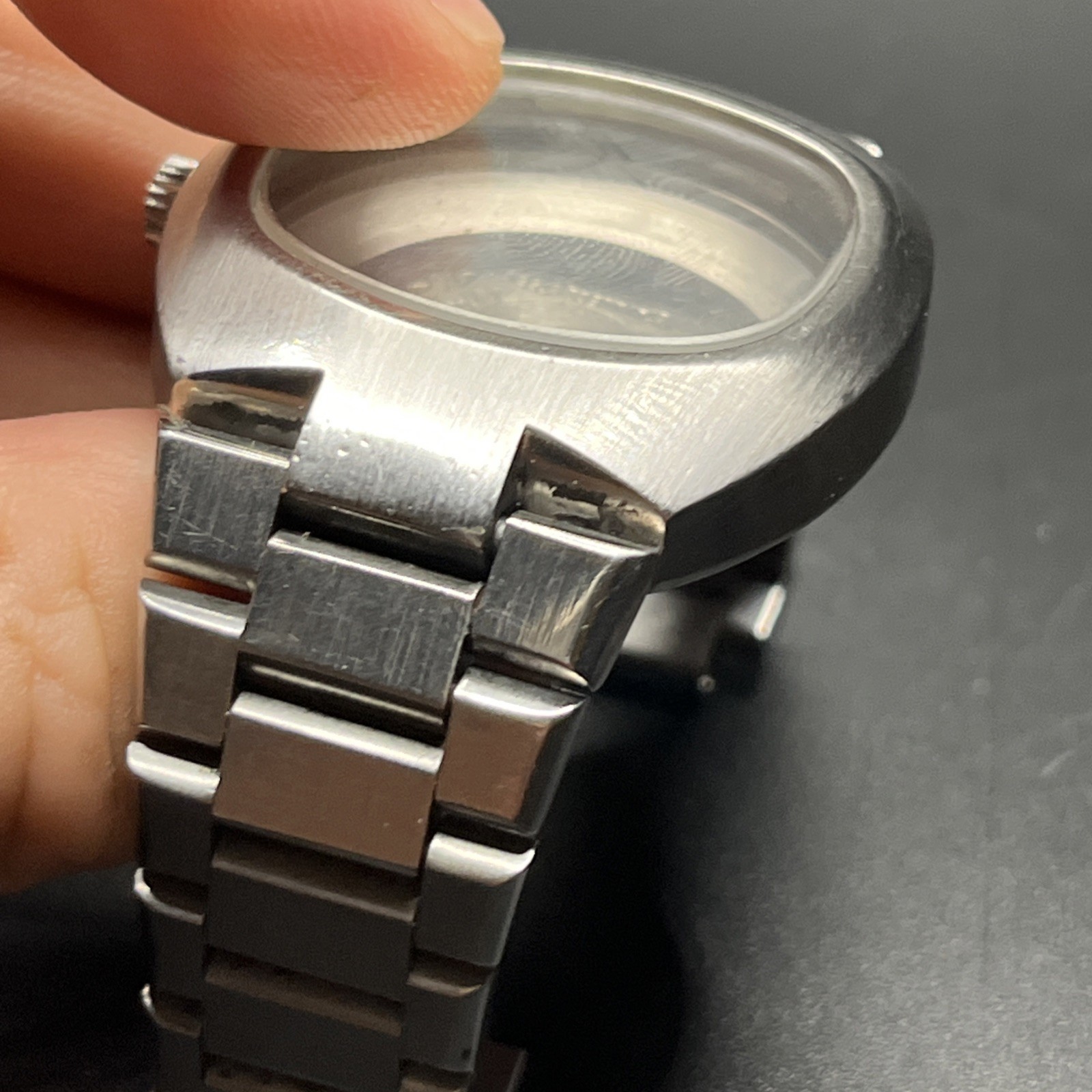 Girard Perregaux Gyromatic 9393HA Case (015)