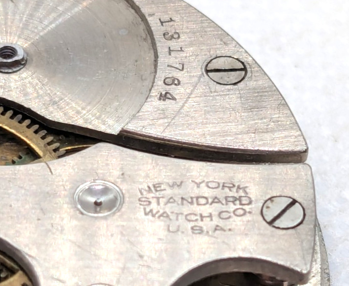 Pocket Watch Movement NY Standard Watch Co 1011621 43mm For Parts Crafts Jewelry
