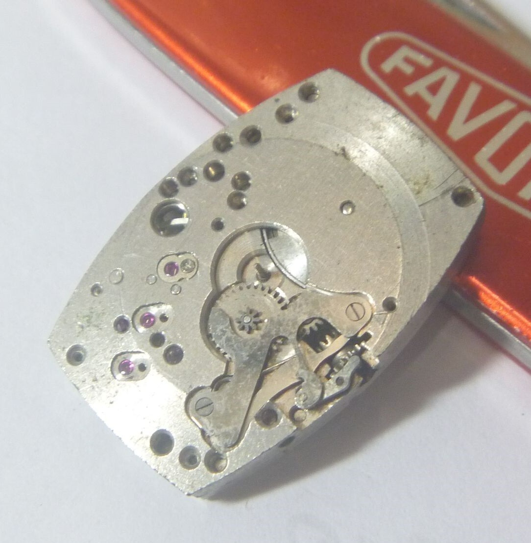 1951 L1 Bulova Watch Co 21 Jewels Gents Cal 7AA Mostly Partial Movt- for Parts!