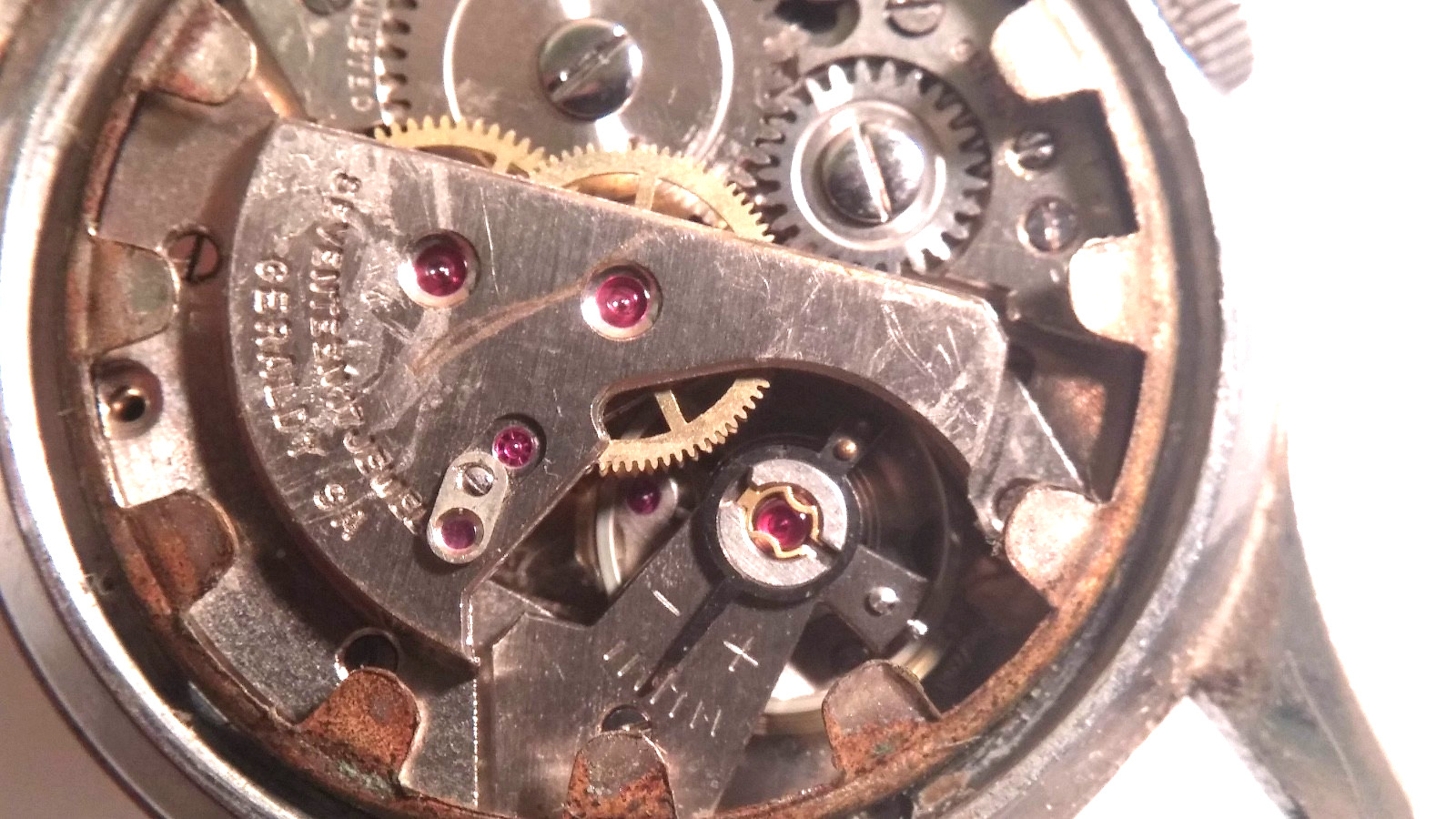 AS 1187 winding movement 17 jewels Geraldy SA Palomar Incabloc antimagnetic Anti