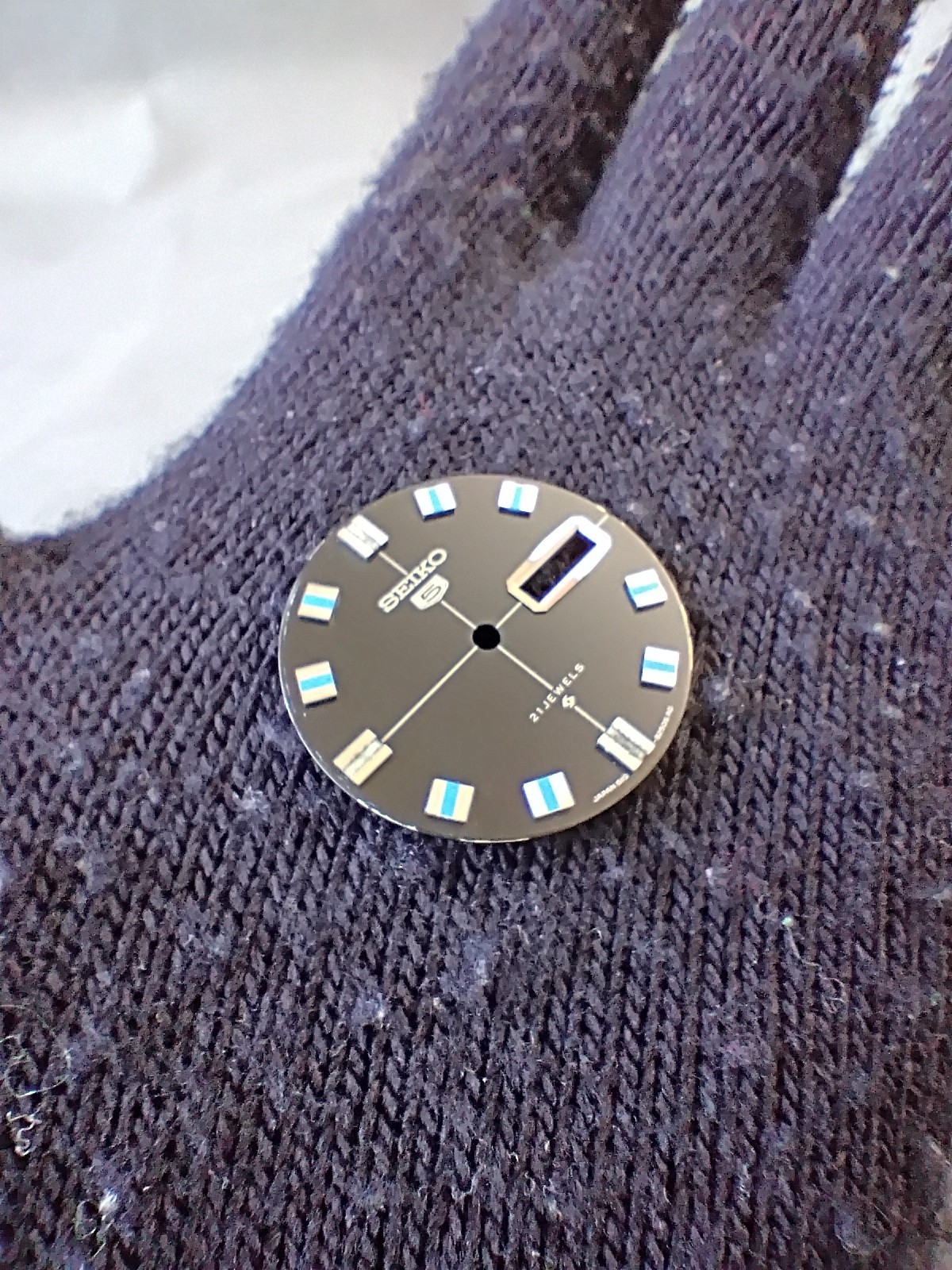 Genuine Seiko 5 6119 – 21 Jewels 28.5mm Dial