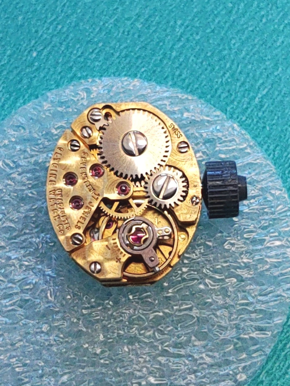 AS 1677 Mechanical 17J Movement. Sets,Runs, Keeps Time 3 Days. Glycine Serviced