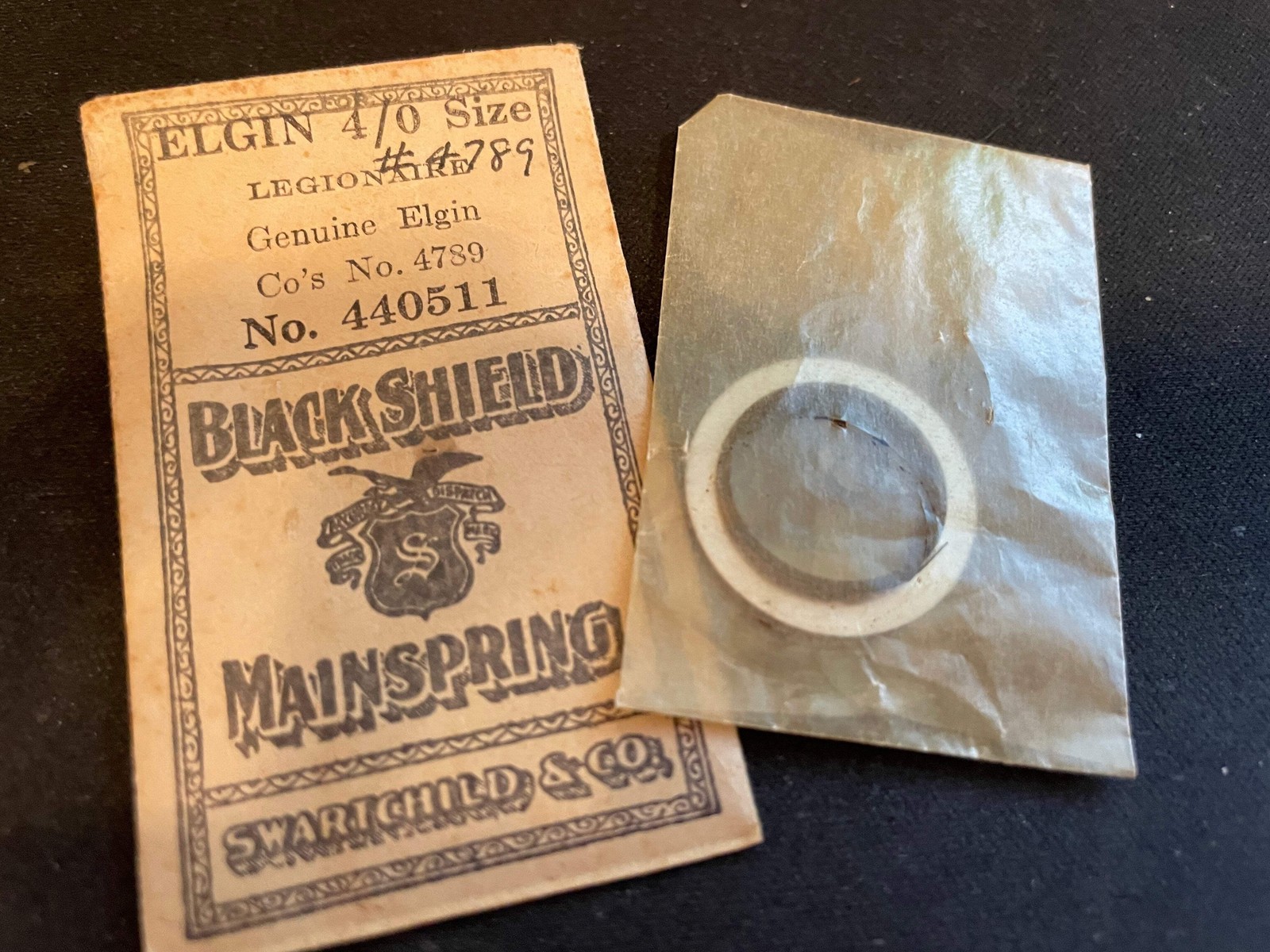 Swartchild Black Shield Mainspring #440511 for Elgin 4/0s No. 4789 – Steel