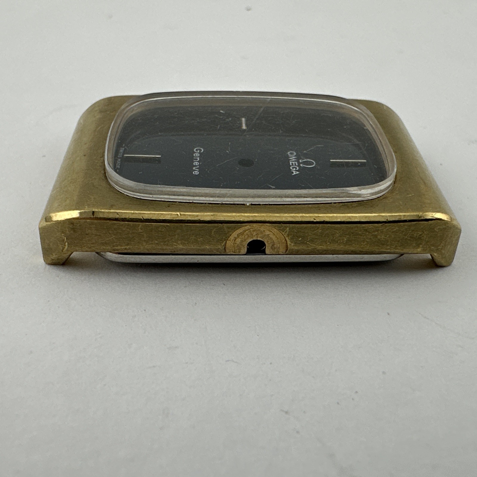 NOS OMEGA Geneve 24mm 511.0469 Watch Case W/ Navy Dial Vintage Watch Part