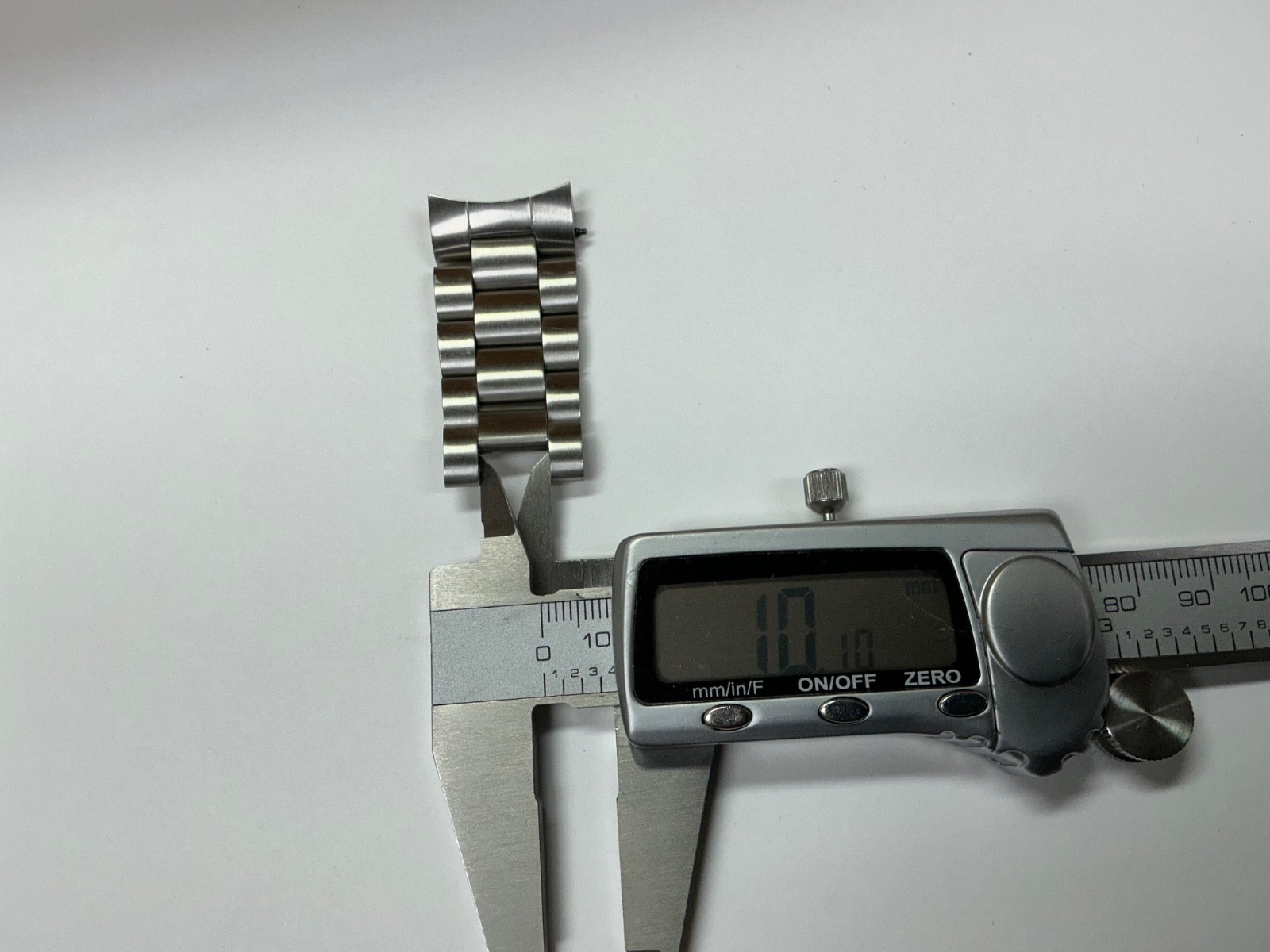Hamilton multi-touch H915241 stainless steel partial band 22mm