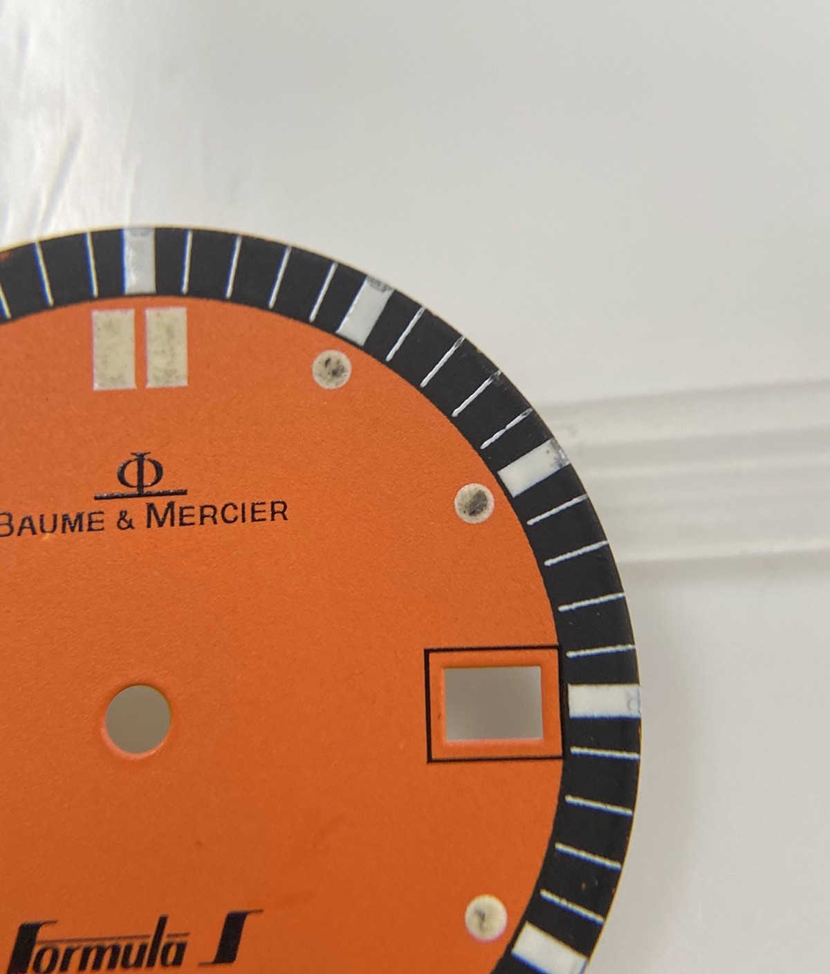 Original Baume & Mercier Formula S MV04O16 Orange/Black Dial