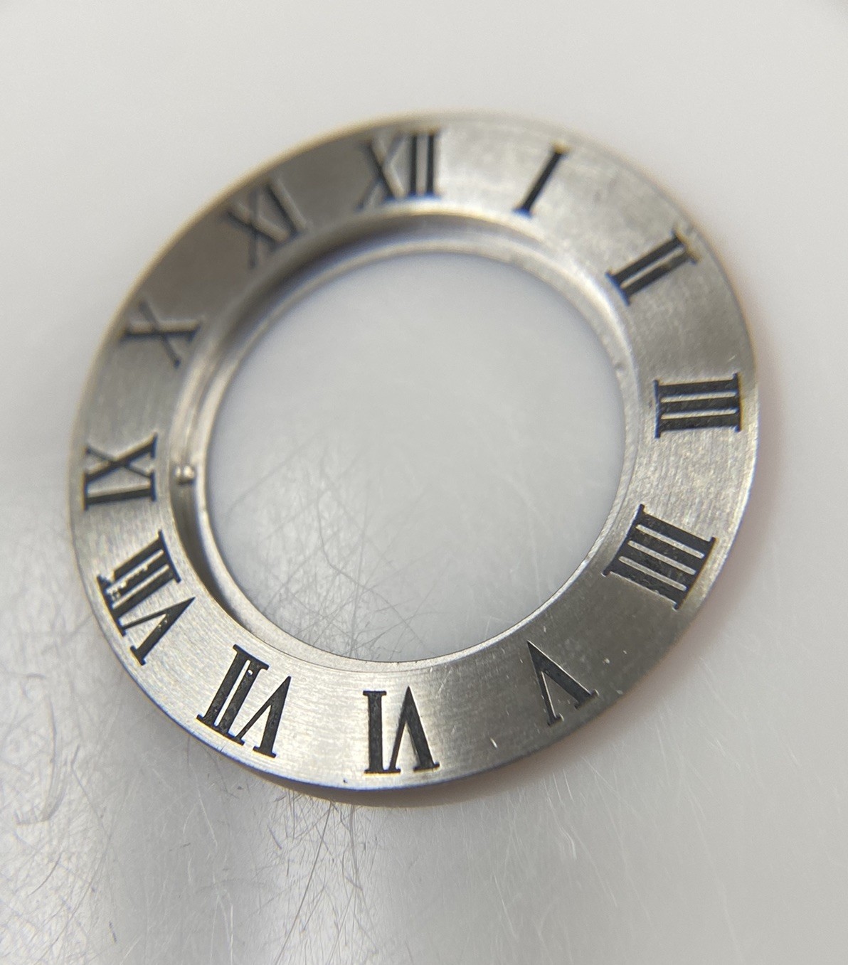 Original Cartier 21 Must de Cartier 1330 Roman Numeral Bezel Insert