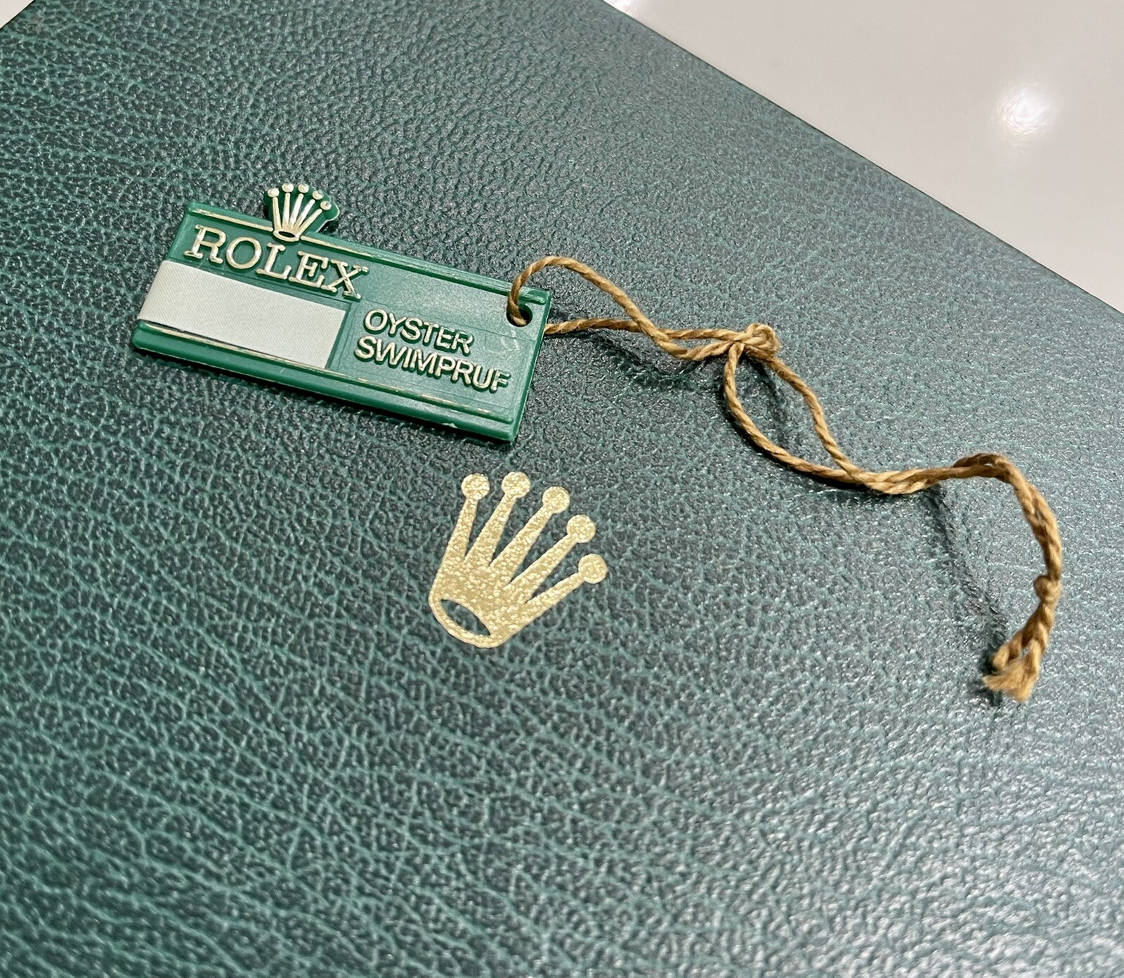 Vintage GENUINE Rolex Oyster Swimpruf watch Hang tag 70s-80s Big Crown Green