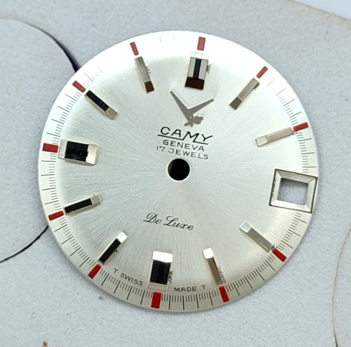 CAMY GENEVEDE LUXE DATE SWISS 26mm UNUSED Cal. ST96 DIAL