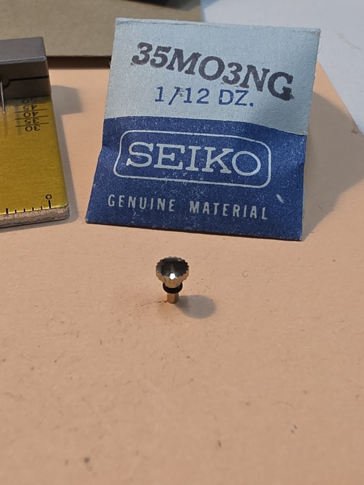 NOS Seiko 3.44 Yellow Crown PN 35M03NG For Cases As Shown
