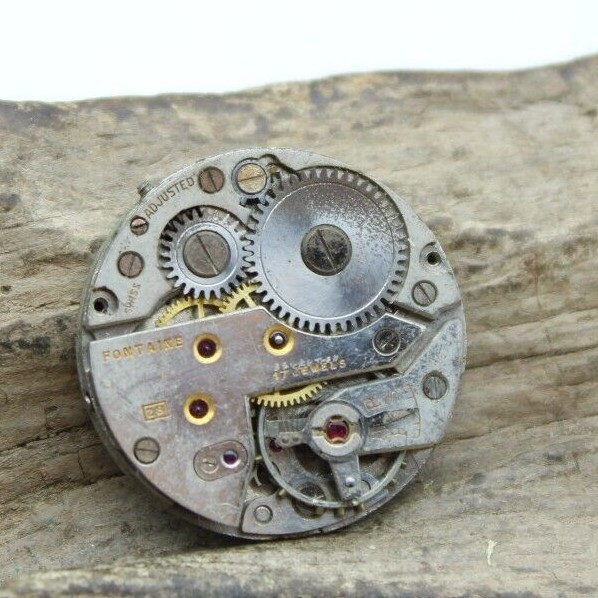 FONTAINE SWISS 17j WRIST WATCH MOVEMENT CAL. 28 EMERSON 23.5mm DIAMETER (K3M2)