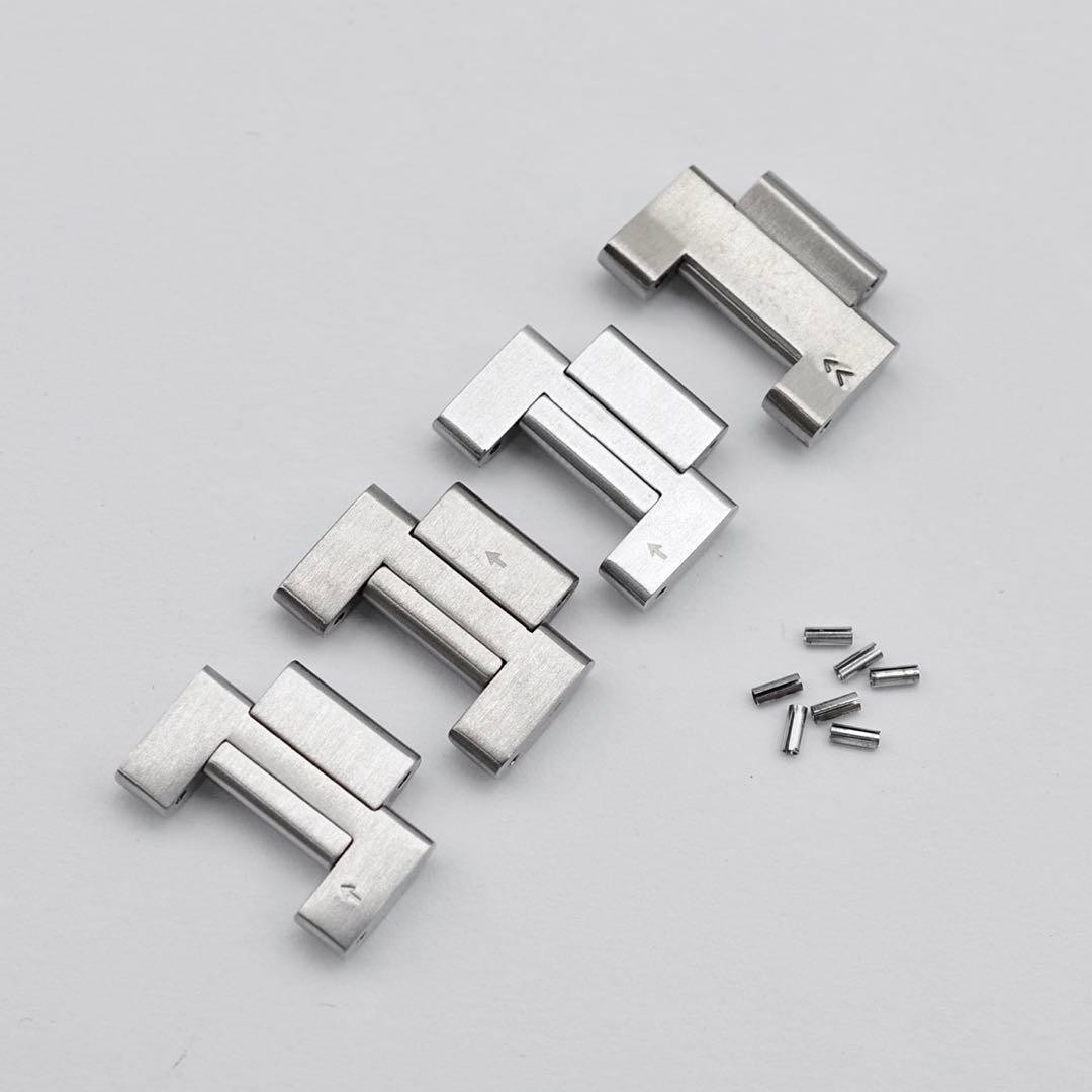Seiko SBDJ051 Stainless Steel Bracelet Links 18mm 1 Link