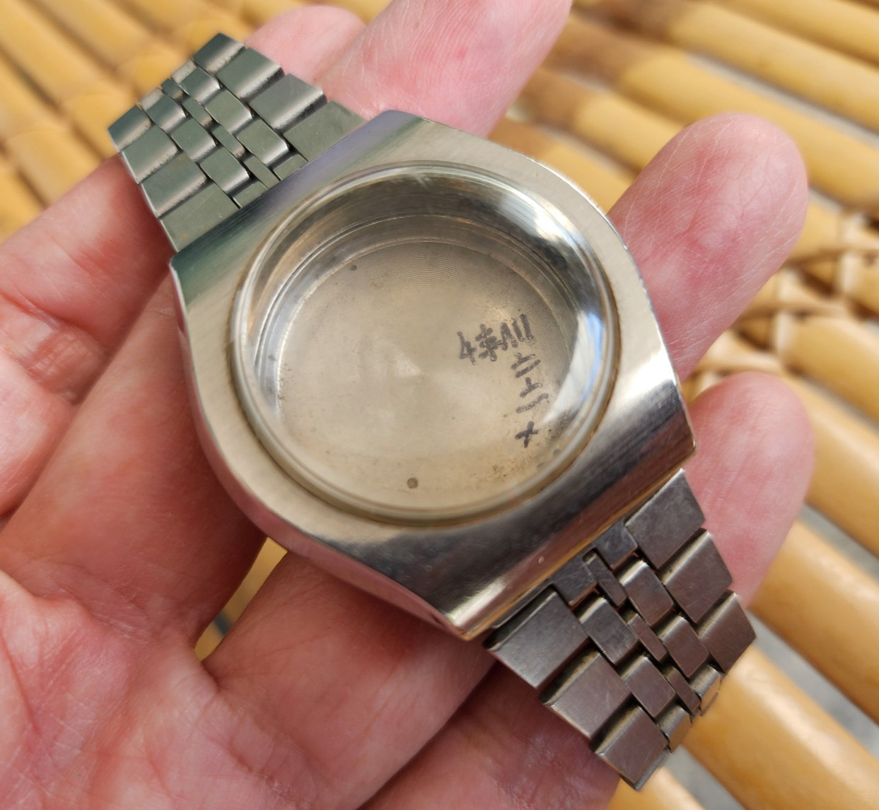 CASE Crystal VINTAGE SEIKO 6139-8020 CHRONO AUTOMATIC FOR PARTS REPAIR RESTORE .