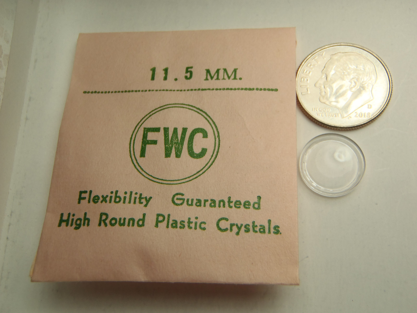 FWC HIGH ROUND Diamond Edge PLASTIC WATCH STEP CRYSTAL 11.5 MM NOS