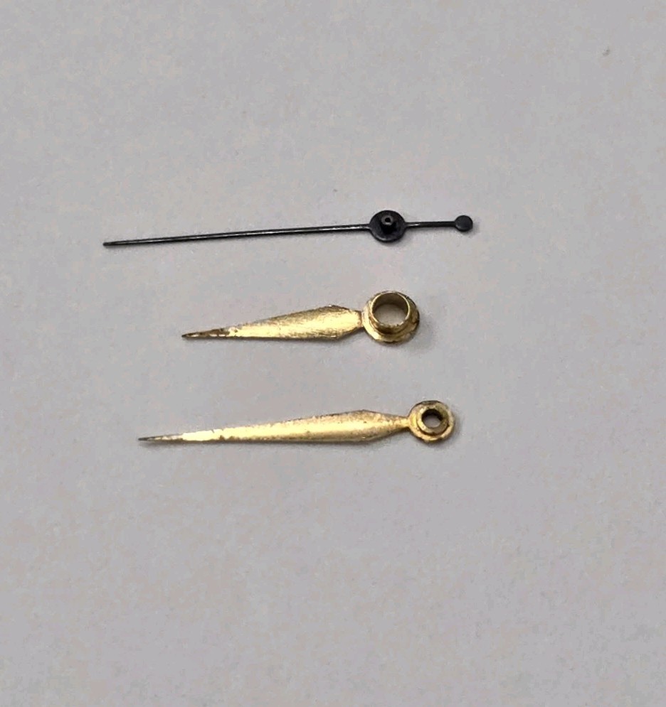 ROLEX VINTAGE 2490 AUTO BUBBLEBACK YELLOW GOLD HAND SET (GOOD & 100% ORIGINAL)