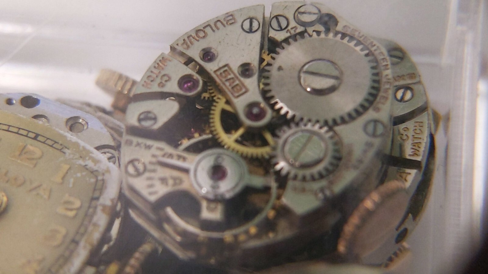 Bulova 5 AB movement for parts, dial, hands, crown. for parts