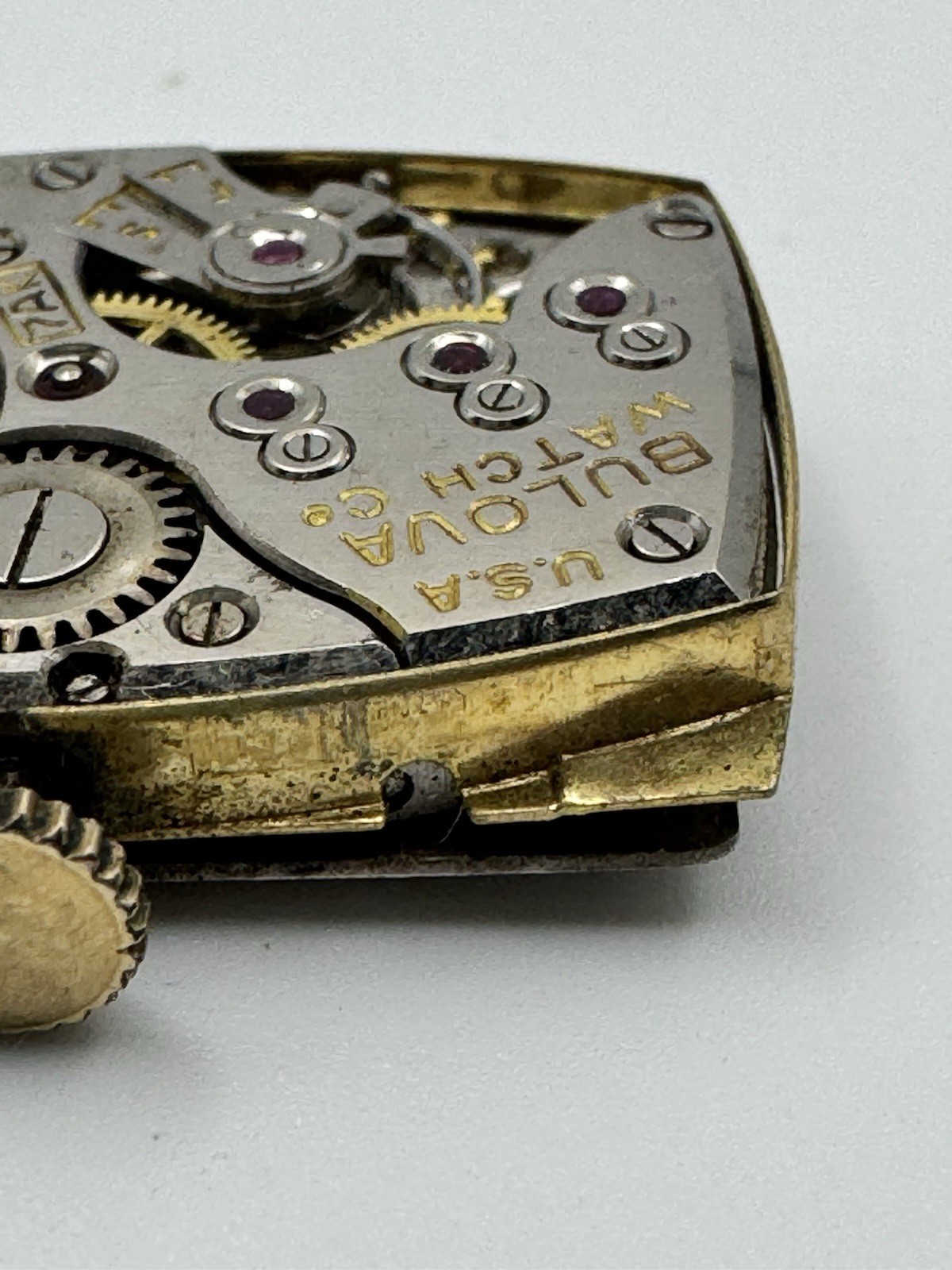 Vintage Bulova 7AK 21 jewel wrist watch movement with stem & crown