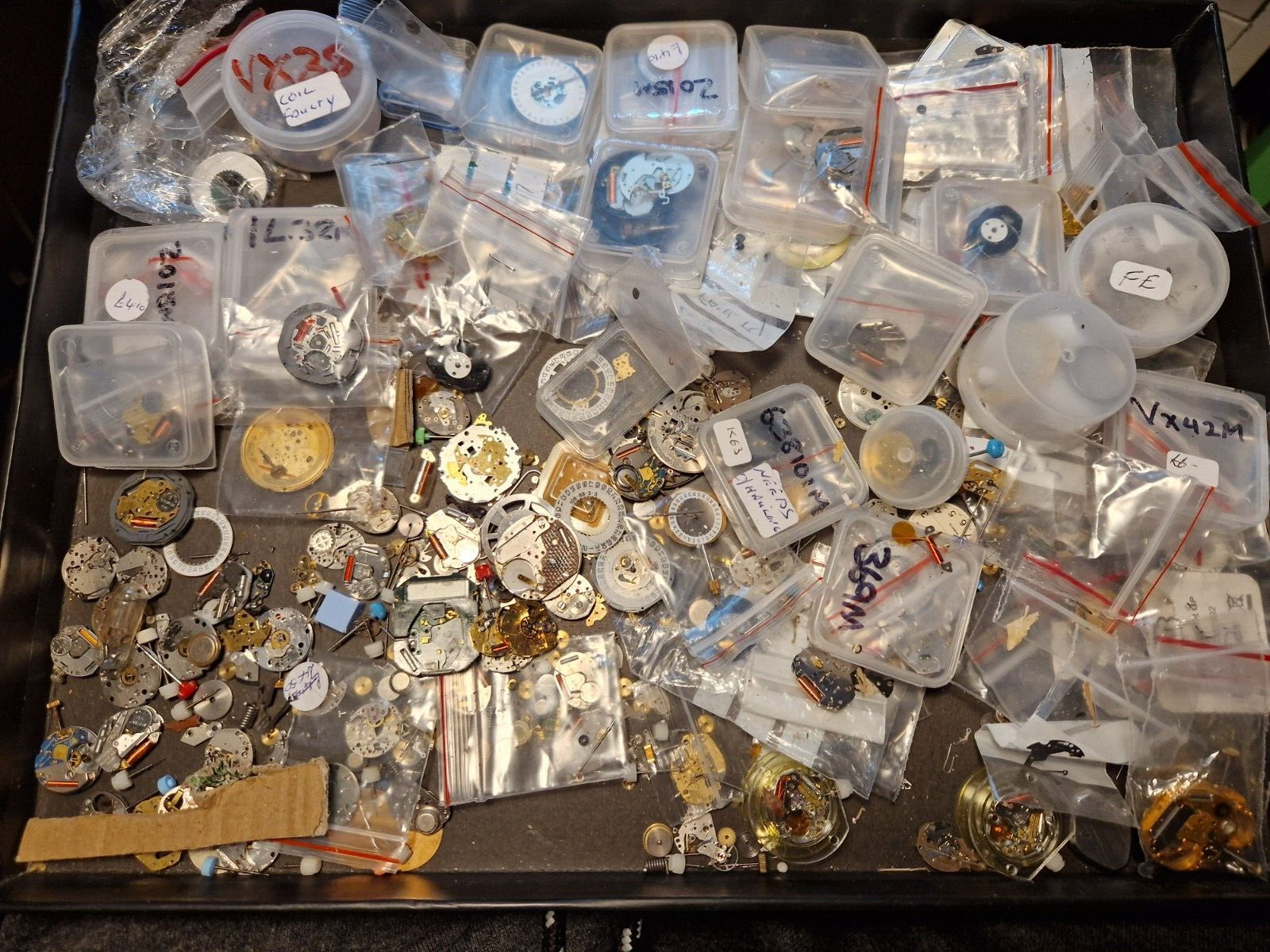 vintage watchmakers lot mostly ladies quartz movements and parts wholesale
