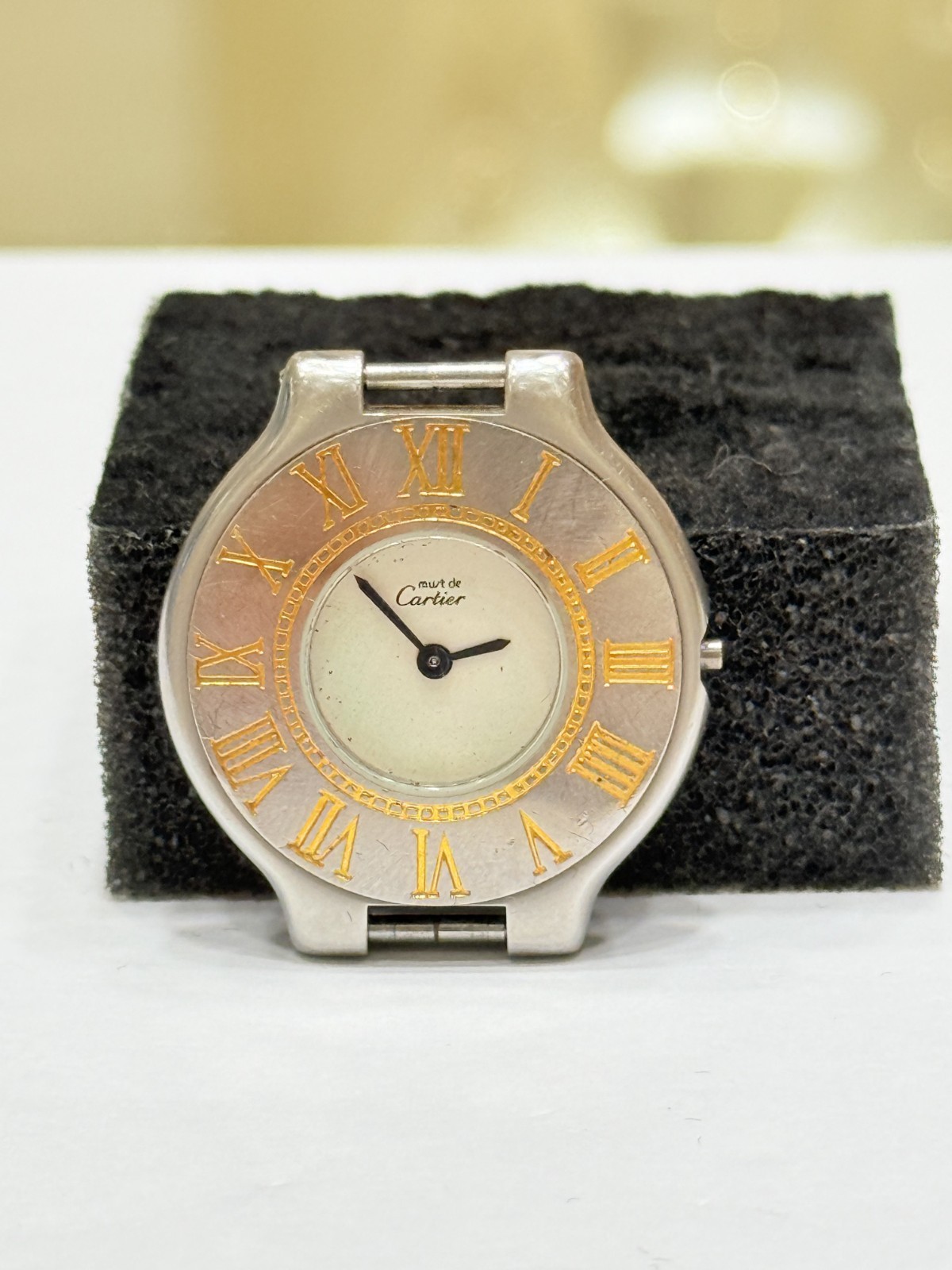 Must De Cartier Quartz Cal.81 Swiss Made Selling For Parts Genuine Swiss Made