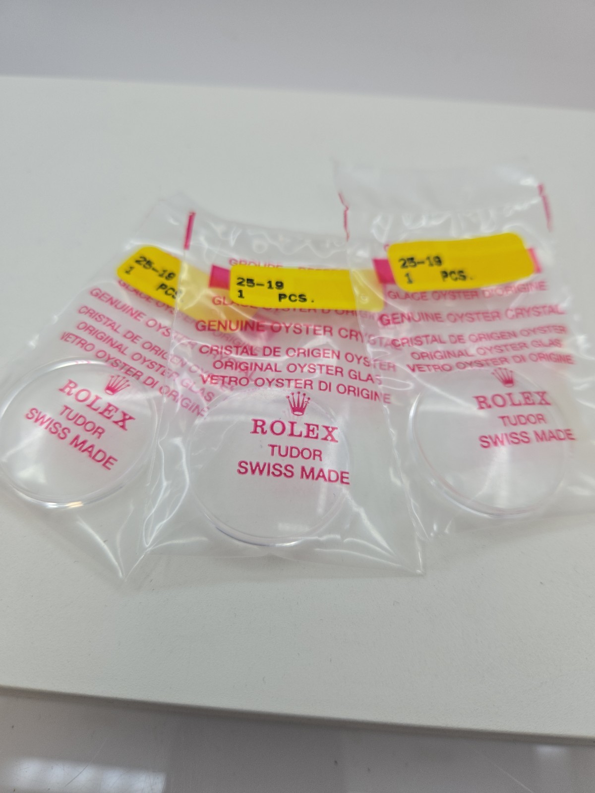 Rolex Plexiglass 25 – 19, New Old Stock