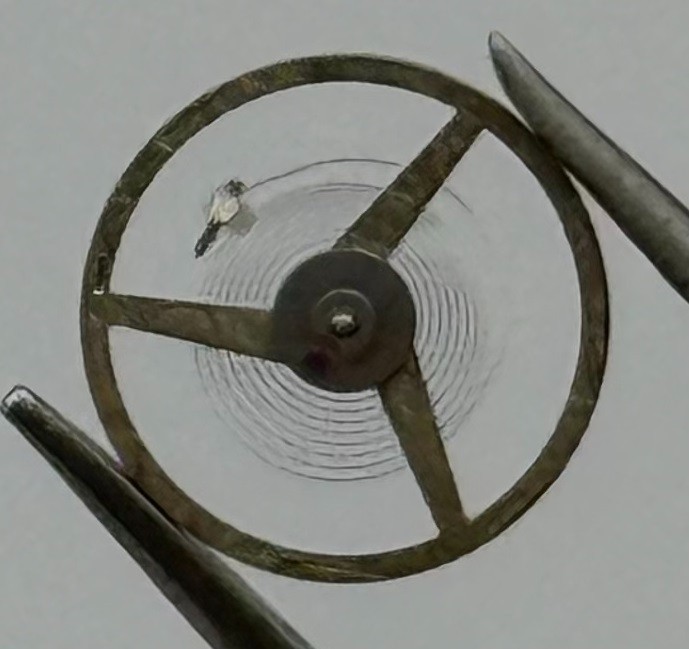 ST 69-21 Balance Wheel Complete And Spring Renata 1509 Watch Movement Parts NOS