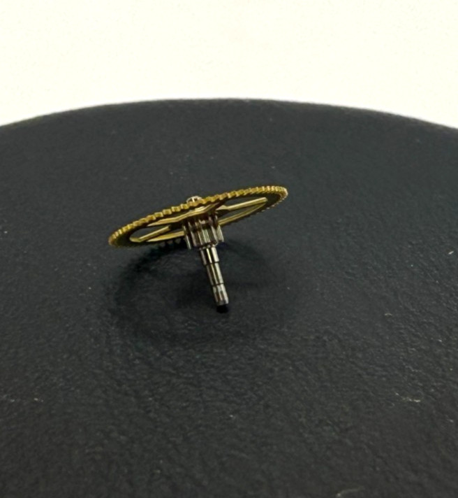 Rolex 1210 7504 Center Wheel With Cannon Pinion Genuine Swiss Watch Part, NOS