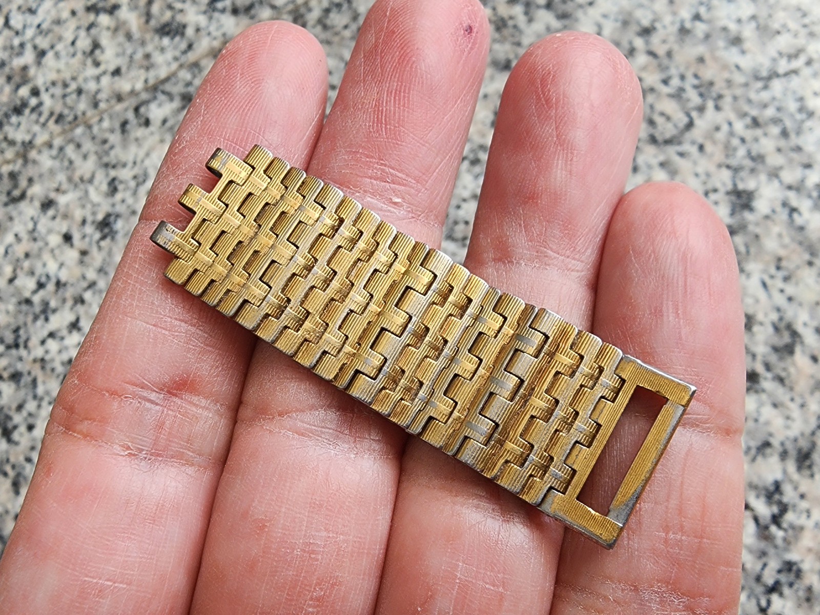 Used Links for nsa bracelet men size gold color 18mm 2
