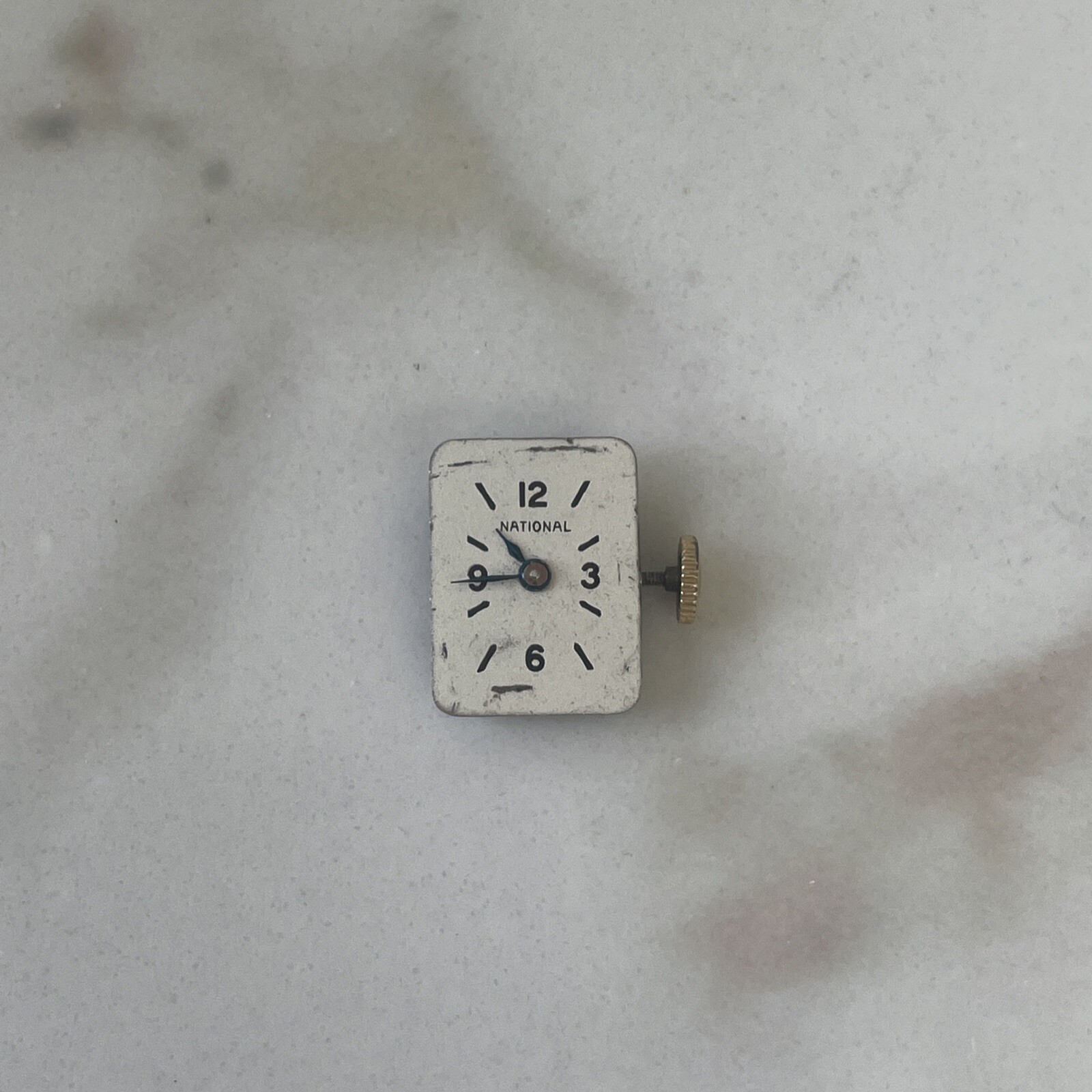National wind up Swiss watch movement & dial 17 jewel Driva Watch Co. auctions