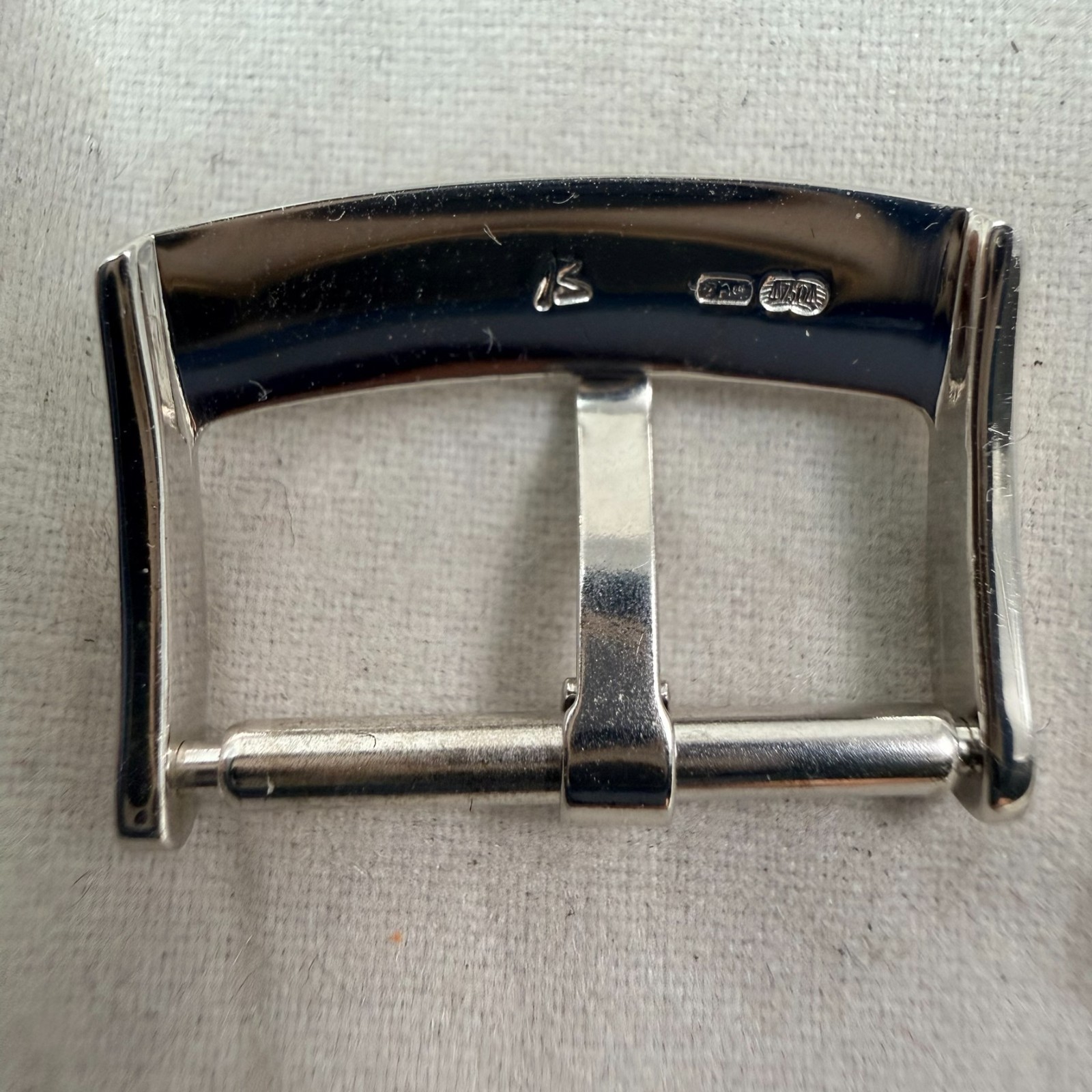 GENUINE CORUM 18K WHITE GOLD WATCH BUCKLE 18MM # 829