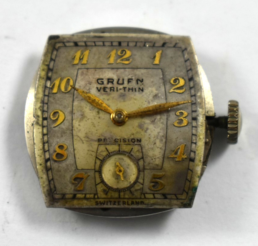 Vintage Gruen Manual Wind 17J 425 Wrist Watch Movement lot.a5