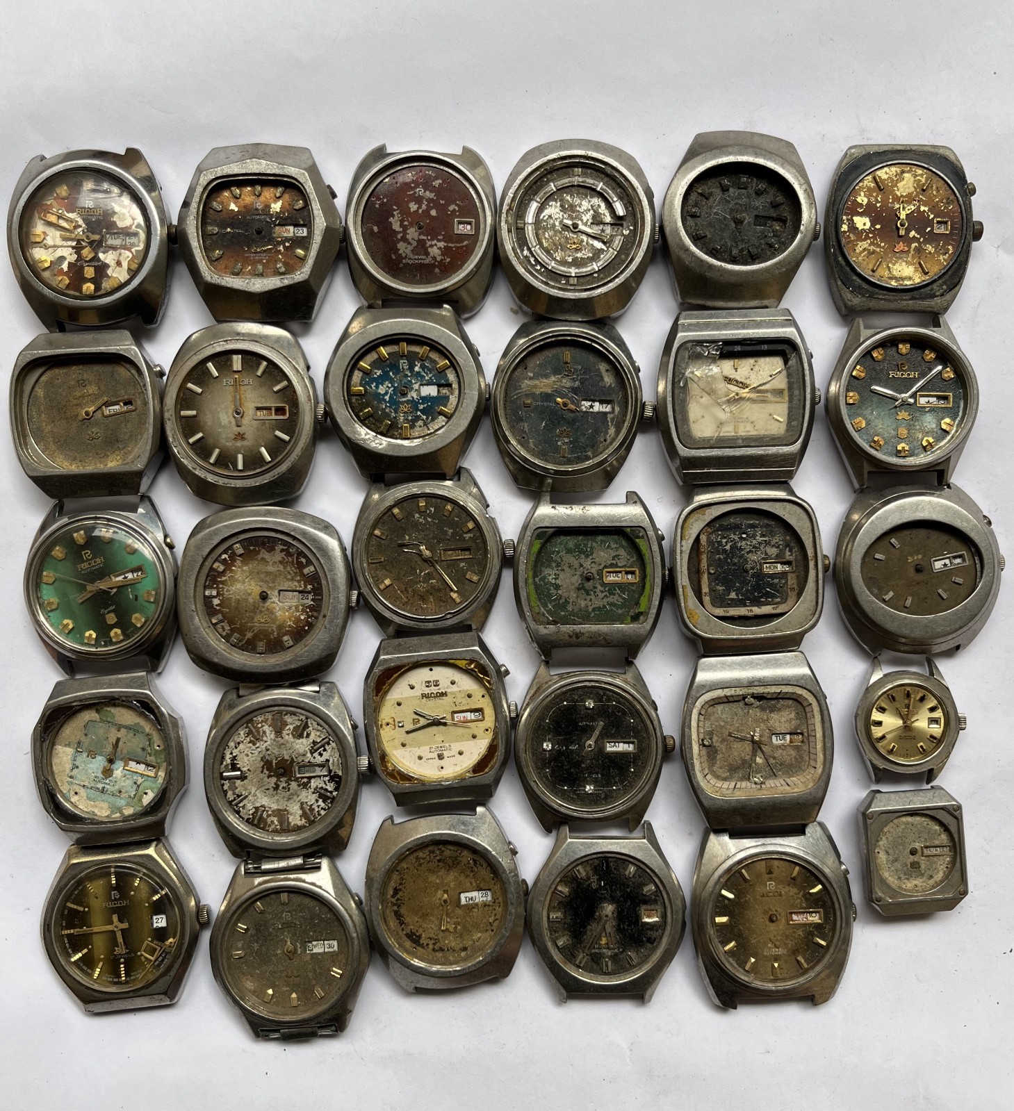 VTG Ricoh Watch Lot–30 Pieces – Different Jewel Movements–For Parts/Repair AS-IS