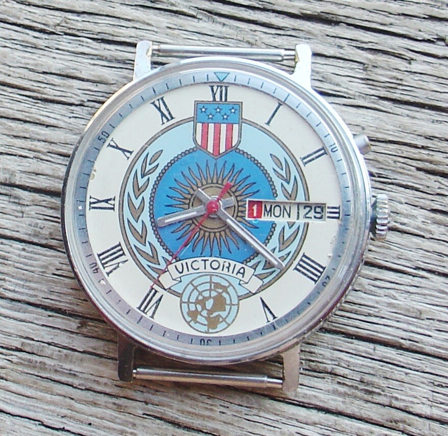 Rary Collectible Russian USSR SLAVA “VICTORIA” 2428 watch 27j Calendar SERVICED
