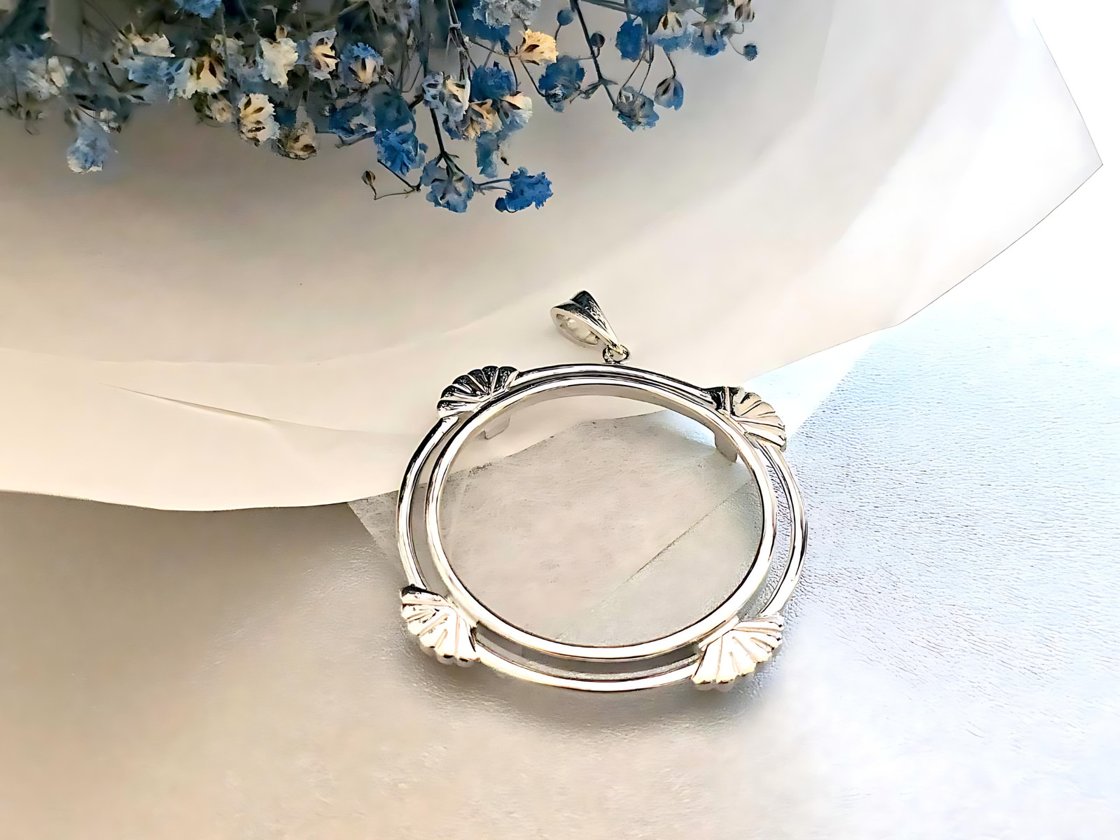 925 Sterling Silver Prong Back Clamshell Edge Bezel for 38mm 1 Dollar Coins