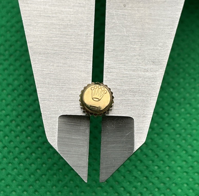 Genuine Rolex B24-530-8 18k Yellow Gold 5.3mm Winding Crown Refurbished (J21)