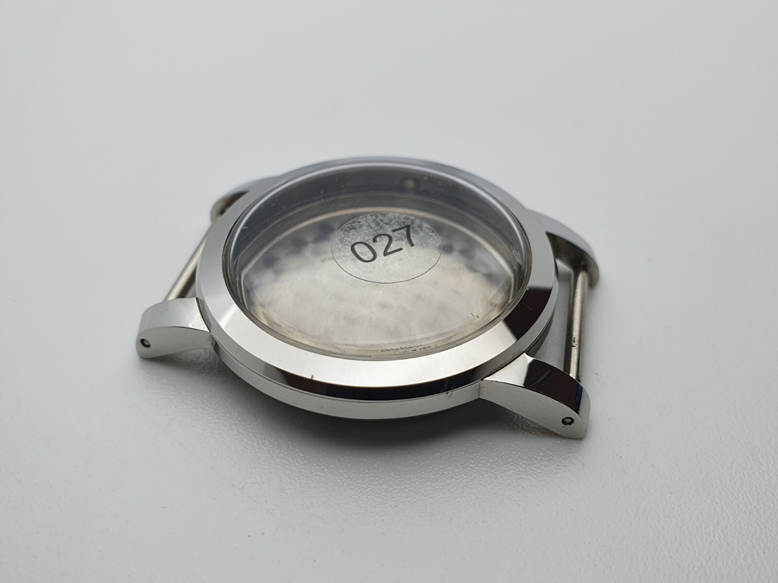 Eterna Screw-Back Stainless Steel Case for cal. 520 – Old Stock – Parts