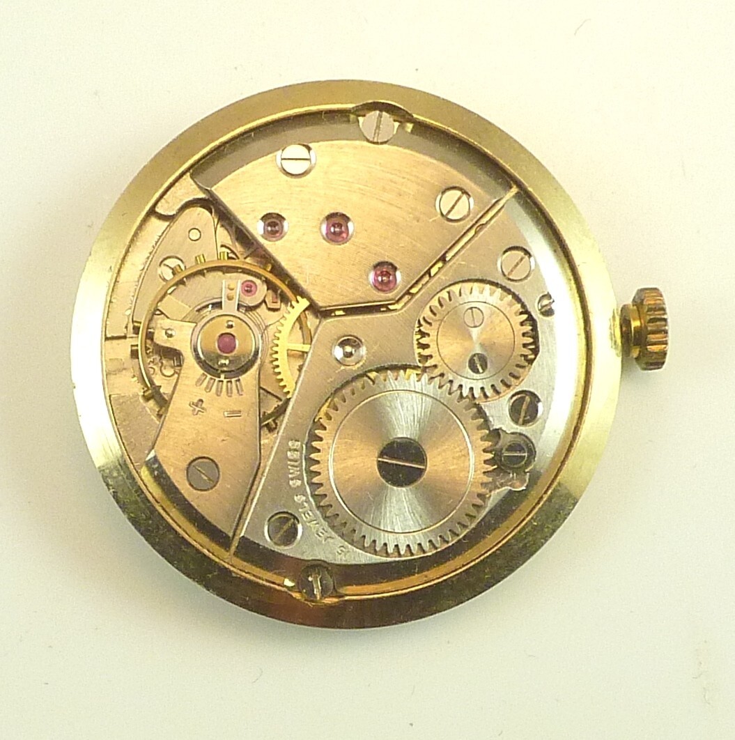 Unbranded Swiss 15 Jewel Wrist Watch Movement – Good Balance – Parts / Repair