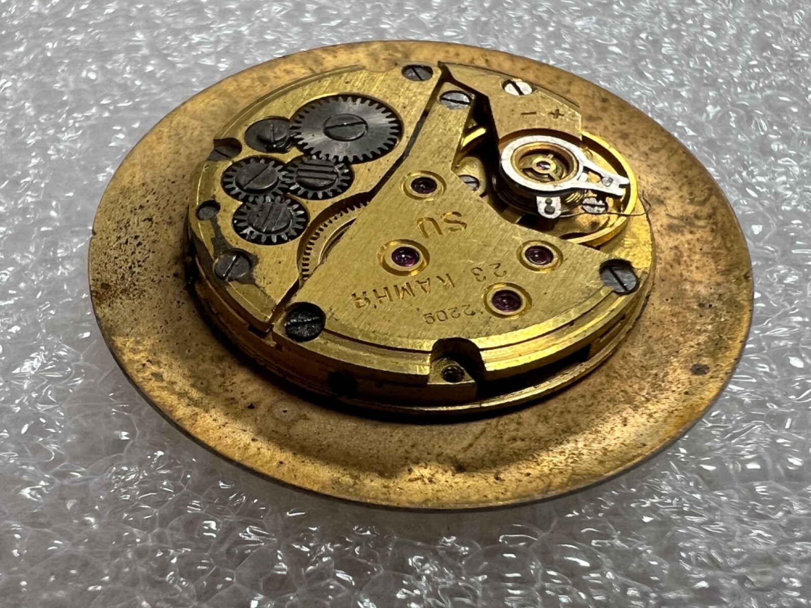 USSR LUCH movement 2209 caliber Gold Plated watch mechanism. FOR PARTS .