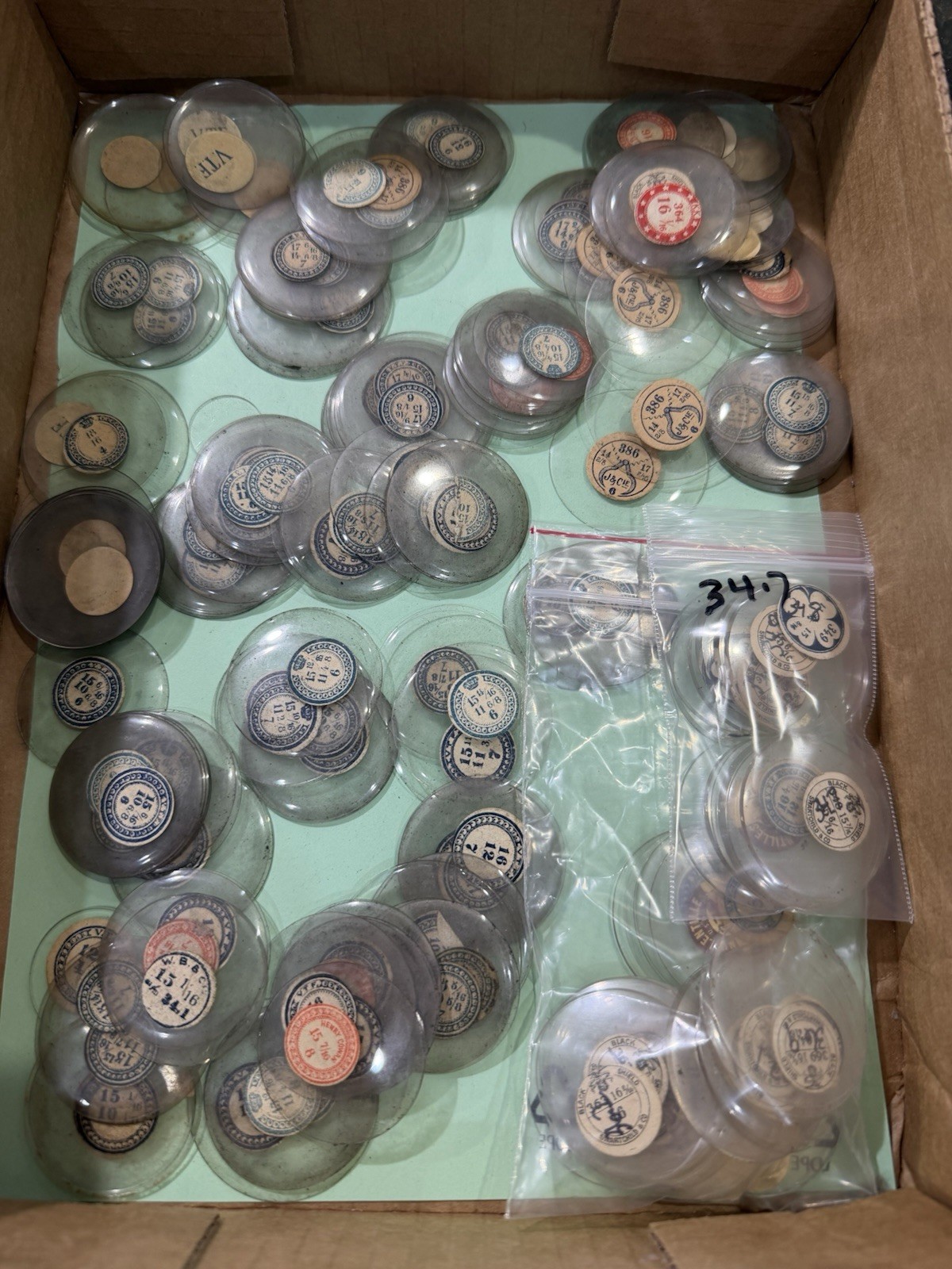 #1 HUGE LOT GLASS POCKET WATCH CRYSTALS HUNTING CASE & OPEN FACE PARTS