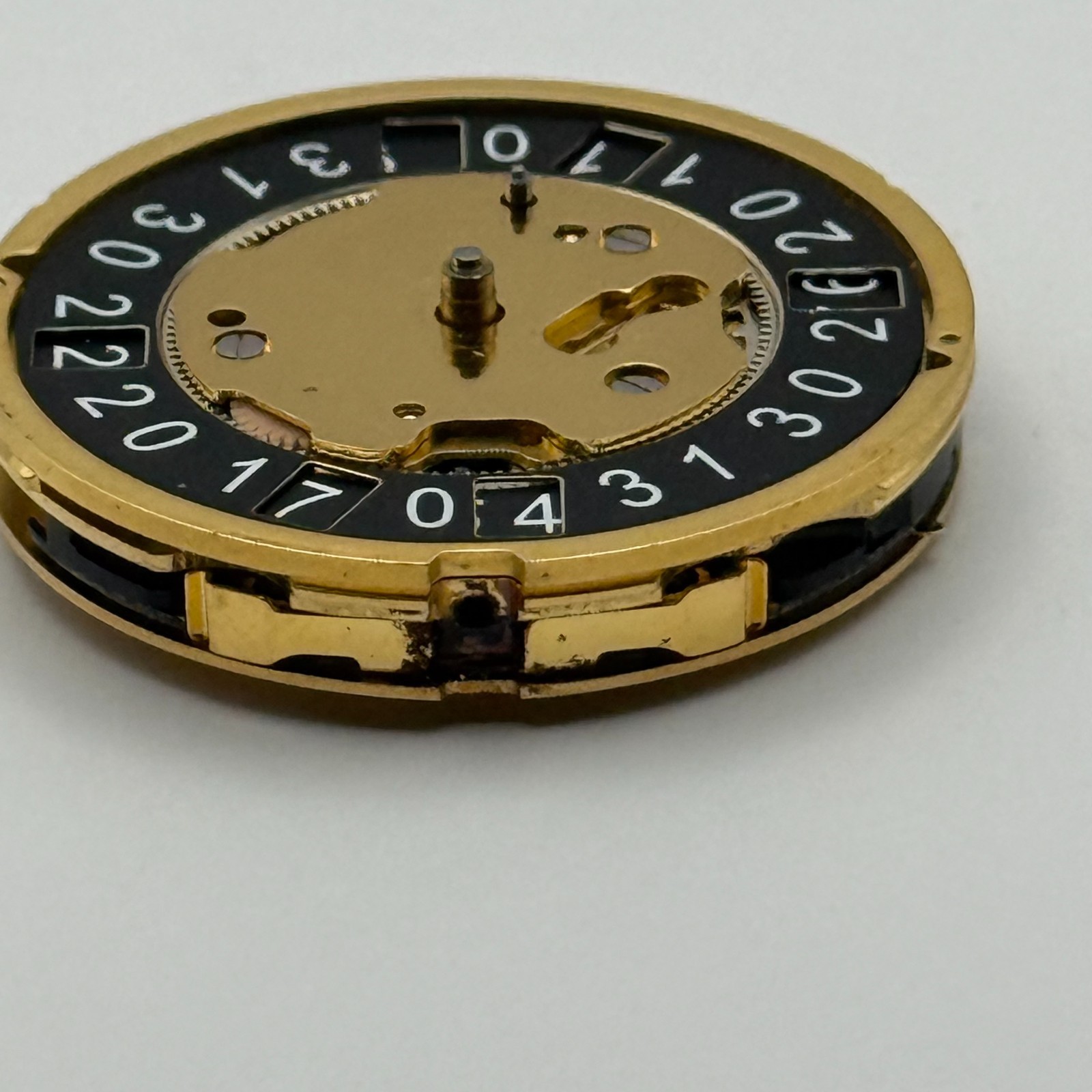 Ronda 4120.B Watch Movement Quartz Swiss Black Date 7 Jewels Parts Repair 28.5mm