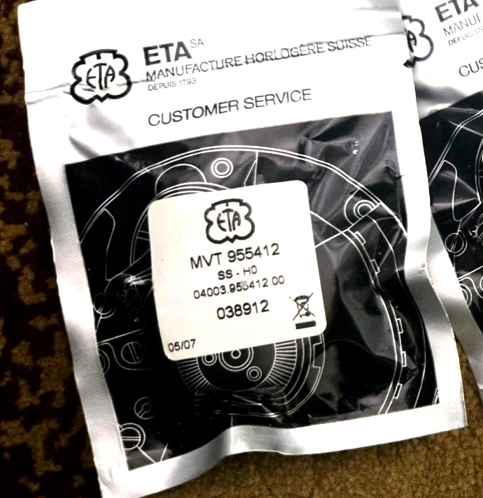 ETA 955.412 955412 Movement 2 hands height 0 (zero) date 3 o’clock new/sealed