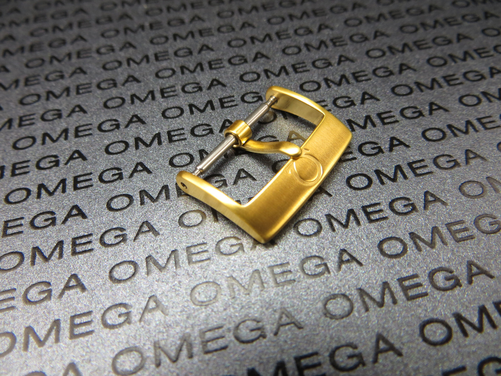 New 16mm Authentic OMEGA Stainless Steel Tang Buckle Gold Plated Brush 16 mm G