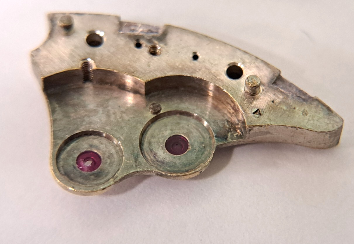 genuine Valjoux cal 24 bridge and 2 screws-Wakmann Breitling Military for repair