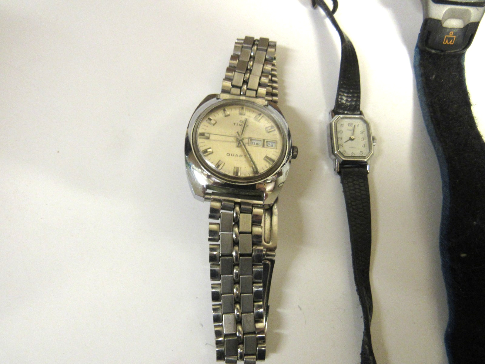 Vintage Timex Lot of Men’s and Ladies Watch Parts Lot