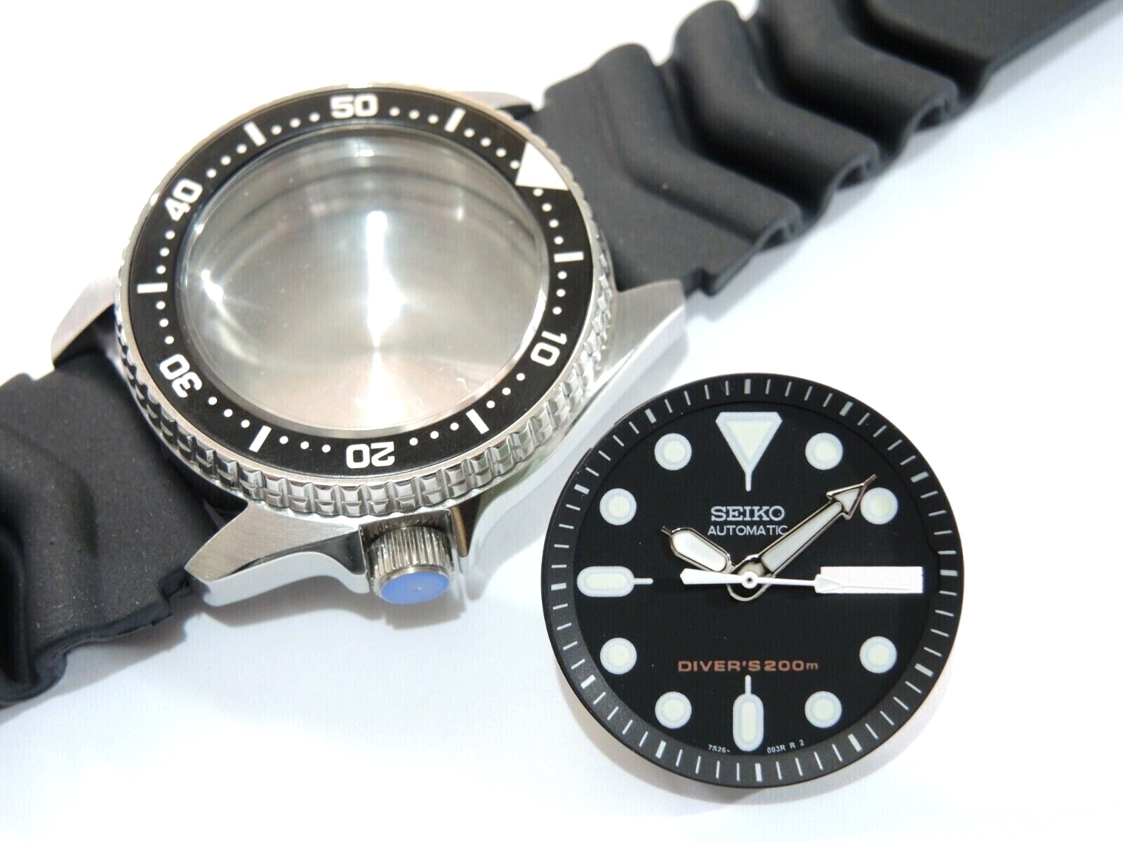 NEW STAINLESS BLACK CASE,CROWN,DIAL,HANDS,STRAP MEDIUM DIVERS SKX015 (7S26-0030)
